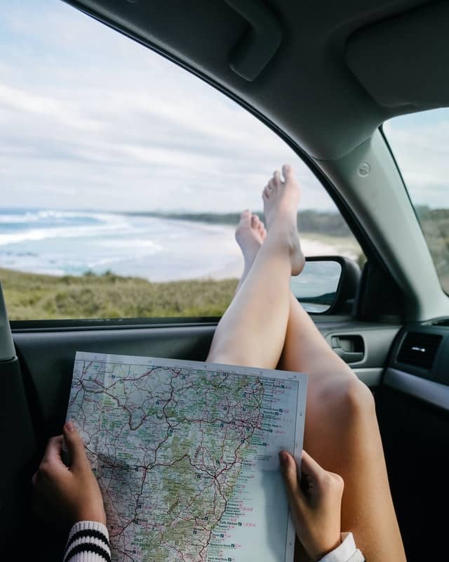 Planificación de viajes durante el viaje por carretera.
